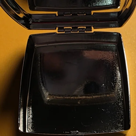 Black Pill Box Medication Box Pink Butterfly Design - Picture 5 of 5